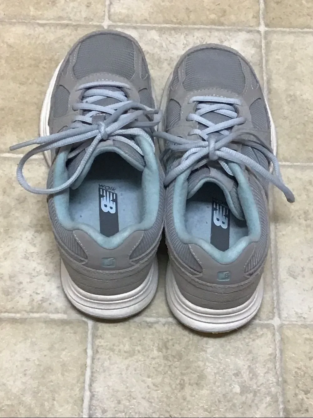 New Balance 877 v1 Light Gray and Blue Walking Shoes Size M6-7 W7.5-8.5